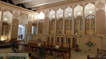 Seven Hostel in Yazd