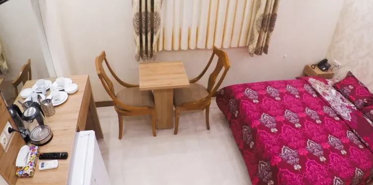 Shirin Hostel Kashan