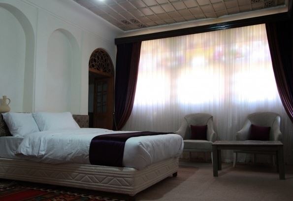 Behrouzi Traditional Hotel Qazvin