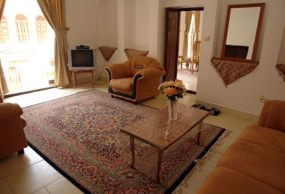 Adib al Mamalek Traditional Hotel